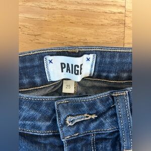 Paige low rise skinny fit size 25